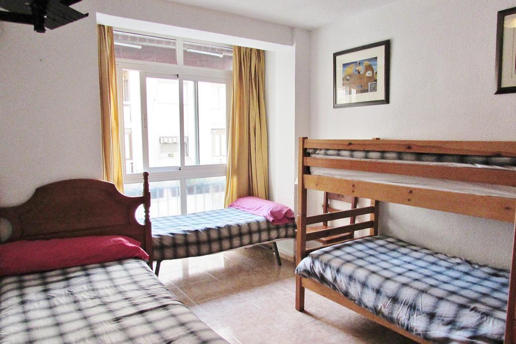 Hostal Nuevas Naciones 格拉纳达 外观 照片