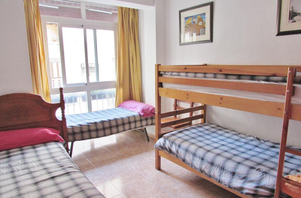 Hostal Nuevas Naciones 格拉纳达 外观 照片